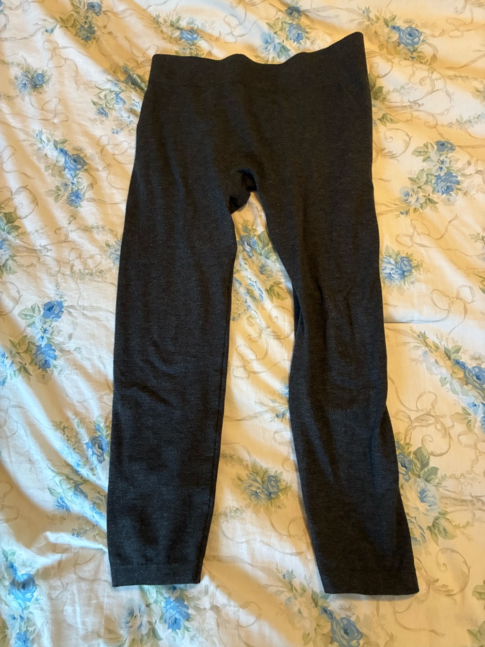 Everyday High-Rise Dark Gray Knit Leggings
